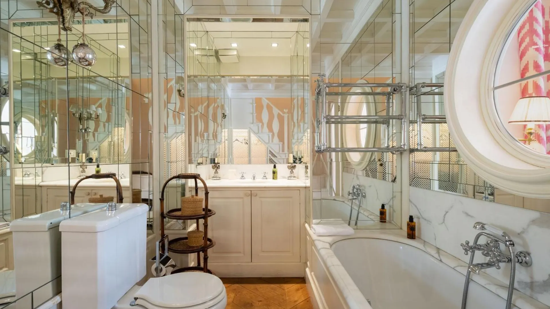 Serragli Grand Palace Florence Apartment